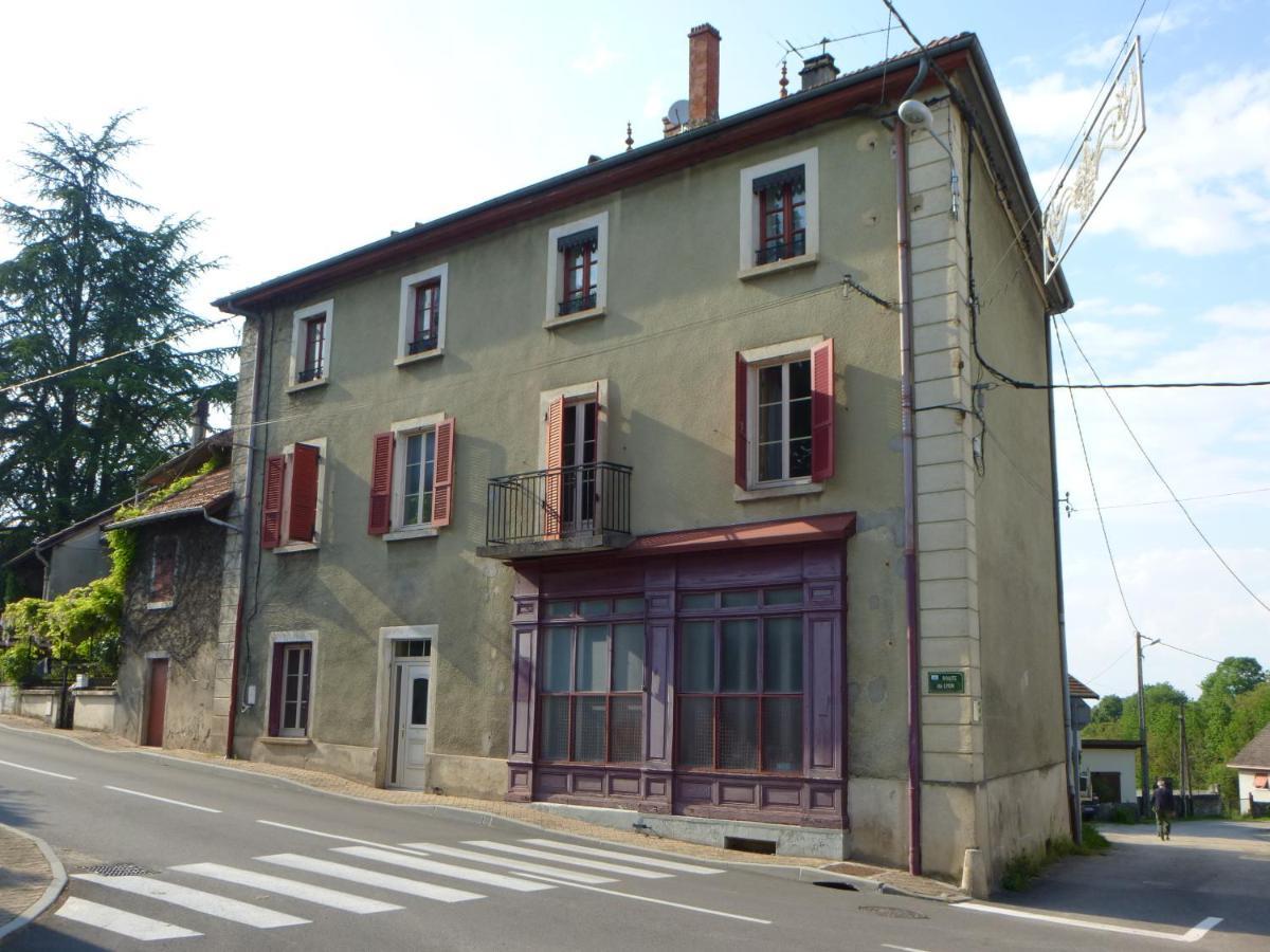 Grand Studio Et Jolies Chambres A Louer Passins Exterior photo